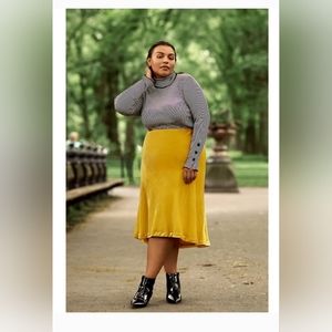 Maeve by Anthropologie Velvet Yellow Skirt 1x